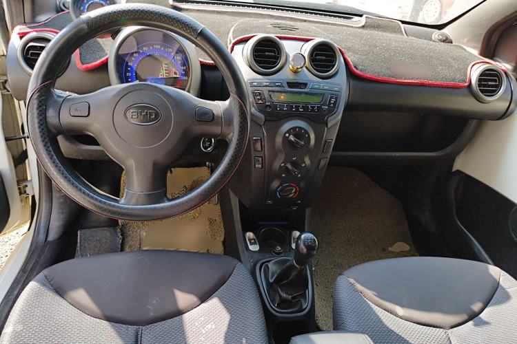 Used BYD F0 2012 1.0L Joyful Cool Model