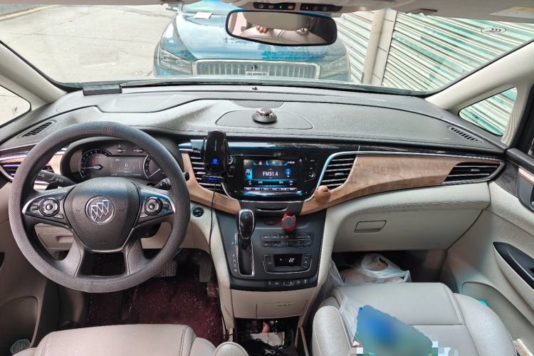 Used Buick GL8 2018 ES 28T Comfort Model China VI Standard