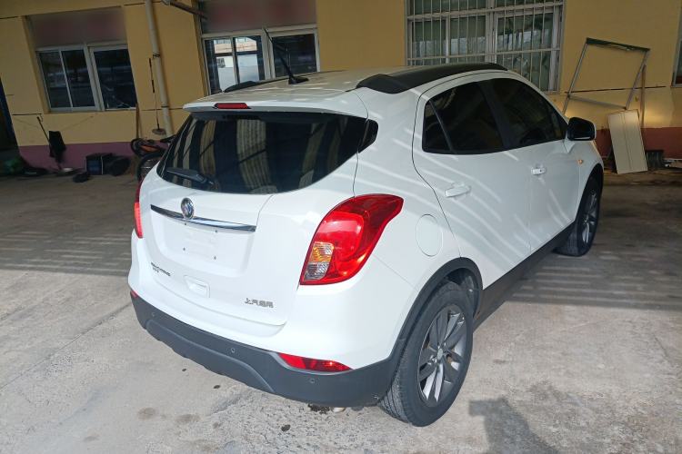 Used Buick Encore 2018 18T Automatic Two-Wheel Drive Urban Fashion Model