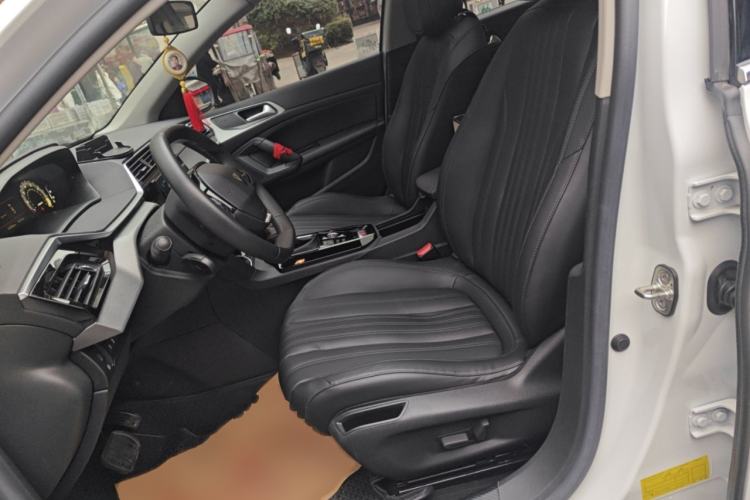 Used Peugeot 408 2022 1.6T Light-Chasing Edition Left Front Seat