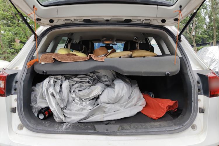 Used Zotye T600 2015 Family Edition 2.0T Manual Elite Version Trunk