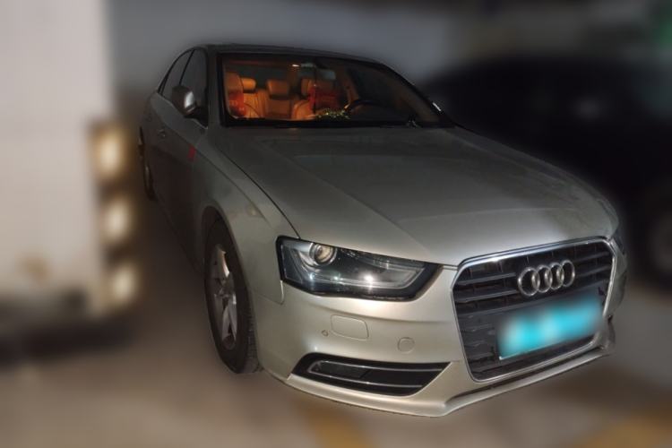 Used Audi A4L 2015 35 TFSI Automatic Standard Model
