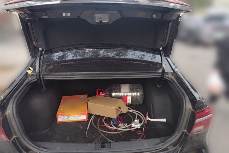 Used Roewe i6 2020 PLUS 1.6L CVT 4G Connected Glory Luxury Edition Trunk