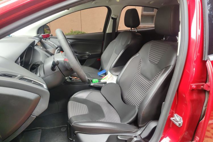 Used Ford Focus 2017 Hatchback EcoBoost 180 Automatic Elite Model
