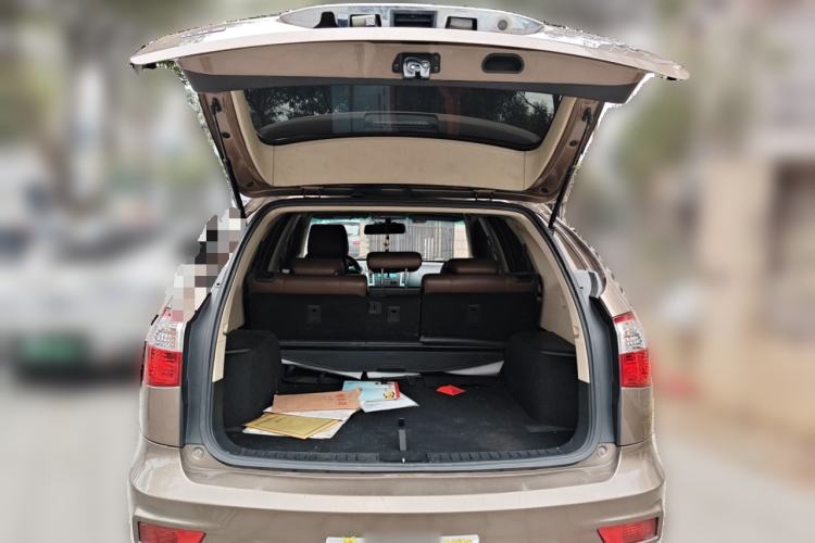 Used BYD S6 2014 2.0L Manual Luxury 5-Seater