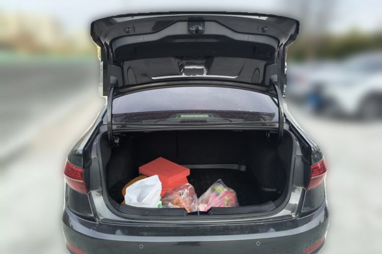 Used Volkswagen Sagitar 2020 280TSI DSG Comfort Version China VI Standard Trunk