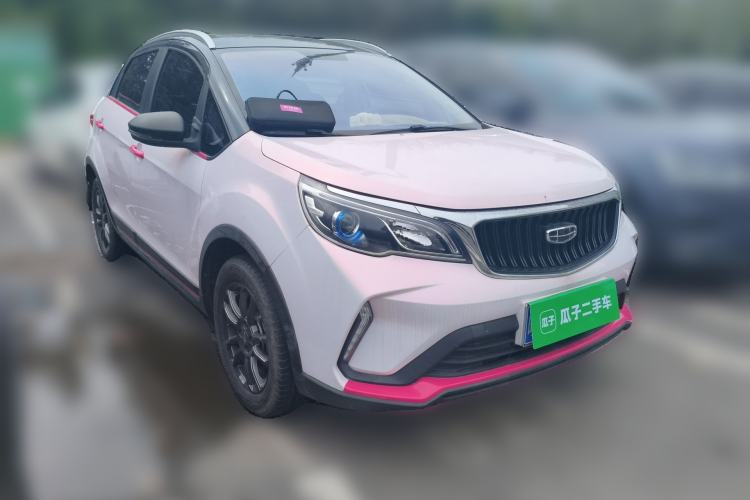 Used Geely Auto Vision X3 2021 PRO 1.5L CVT Deluxe Model Front Right 45 Deg