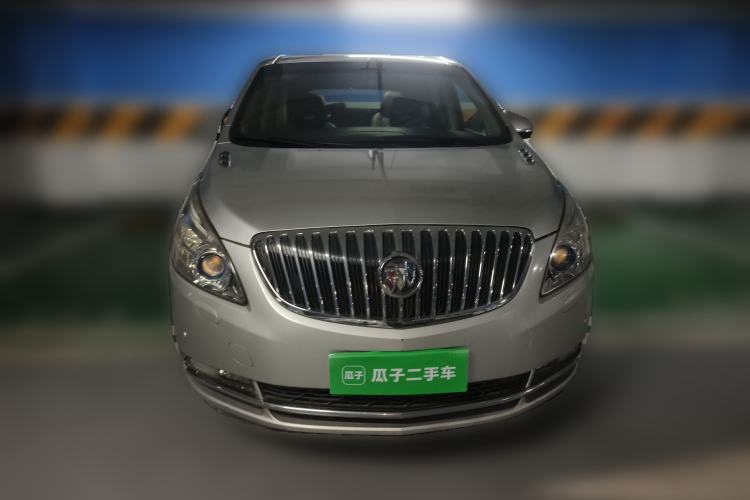 Used Buick GL8 2011 2.4L LT Luxury Business Executive Edition