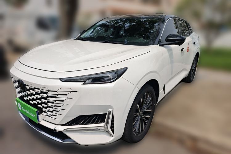 Used CHANGAN UNI-K 2023 2.0T Two-Wheel Drive Enjoyment Version