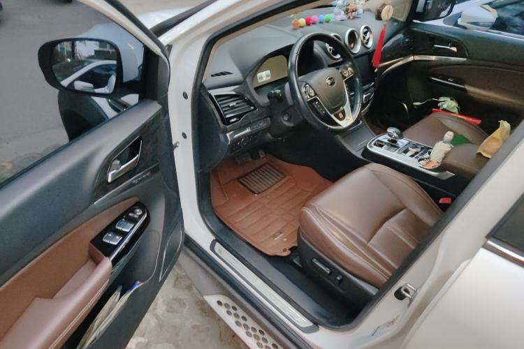 Used BYD Tang New Energy 2015 2.0T Four-Wheel-Drive Flagship Model
