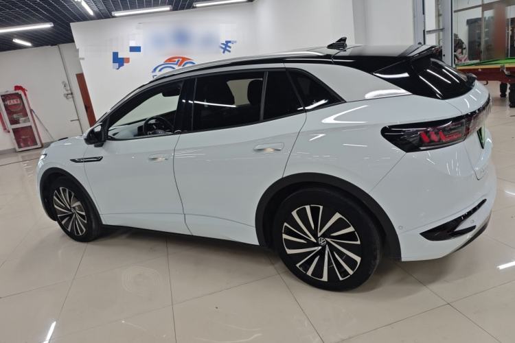 Used Volkswagen ID.4 X 2023 Ultra-Intelligent Long-Range Version
