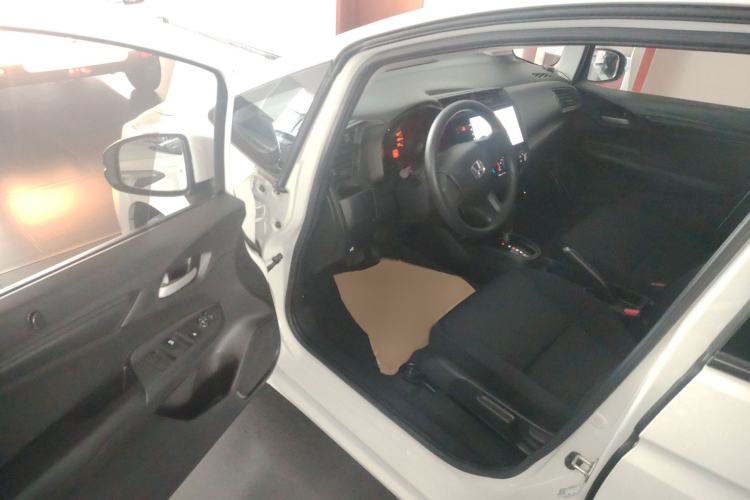 Used Honda Fit 2018 1.5L CVT Comfort Sunroof Version