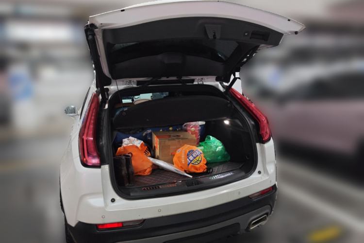 Used Cadillac XT4 2021 28T Four-Wheel Drive Platinum Edition