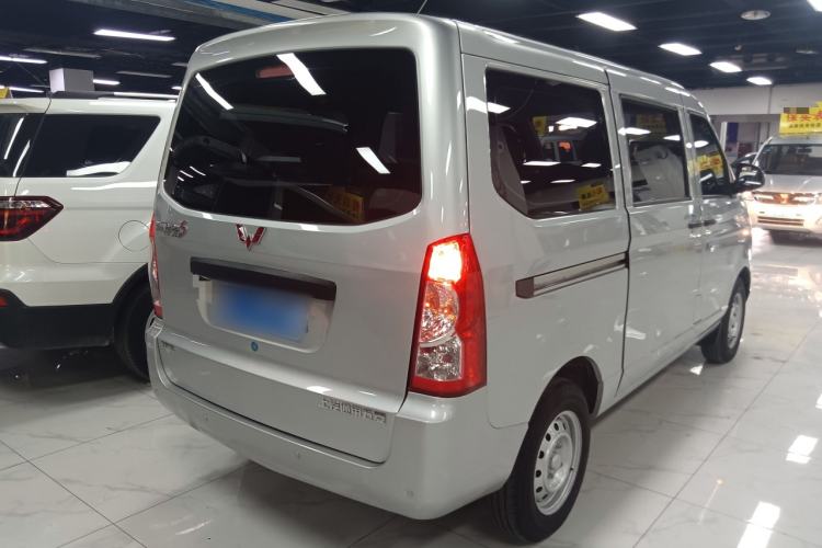 Used Wuling Rongguang S 2023 1.5L Base Version 5/7 Seats