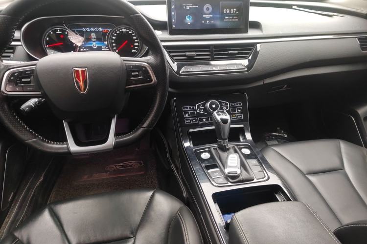 Used Hongqi H5 2019 30TD Smart Connect Dynamic Edition Center Console