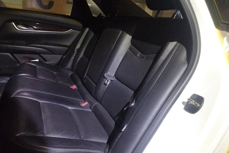 Used Cadillac XTS 2014 28T Luxury Model