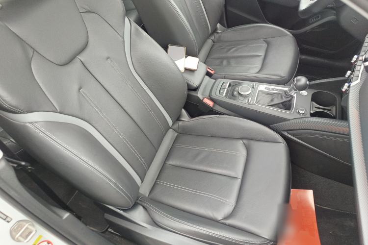 Used Audi Q2L 2023 35TFSI Fashion Dynamic Model
