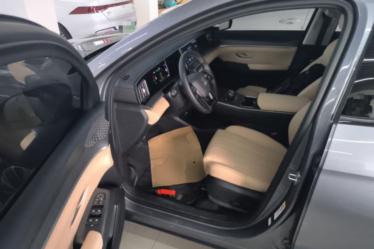 Used BYD Song Pro New Energy 2025 Second-Generation DM-i 75KM Leading Edition