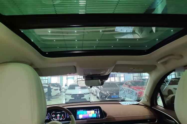 Used ORA Good Cat 2021 400km Standard Range Venus Edition Lithium Iron Phosphate