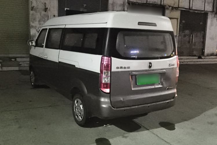 Used Jinbei New Hiace X30L 2016 1.5L Wealth Edition Van DLCG14 Rear Left 45 Deg