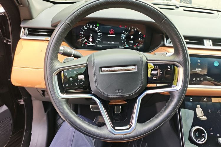 Used Land Rover Range Velar 2022 250 PS Sparkling Heritage Edition Steering Wheel