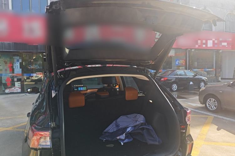 Used Ford Escape 2024 EcoBoost 245 Two-Wheel-Drive Titanium Edition