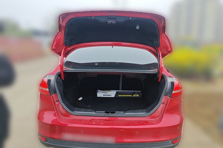 Used Ford Focus 2015 Sedan 1.6L Automatic Trend Model
