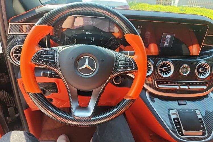 Used Mercedes-Benz Vito 2021 2.0T Business Version 7 Seats Steering Wheel