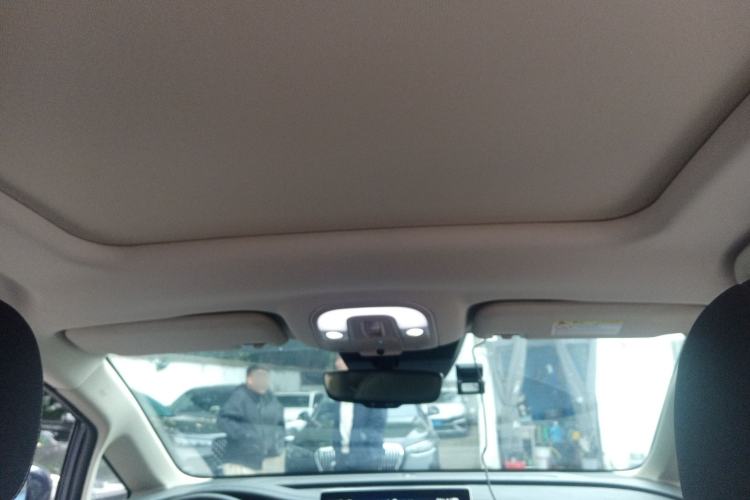 Used BYD Song MAX 2019 1.5T Automatic Smart Connect ZhiLian RuiDong Model 7 Seats China V Emission Standard Headliner