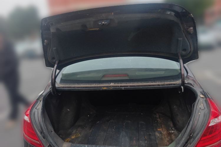 Used Geely Auto Emgrand 2016 Sedan 1.5L CVT Upward Version
