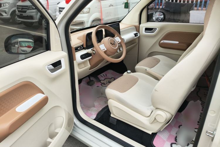 Used Wuling Hongguang MINIEV 2024 3rd Generation 215km Youth Edition
