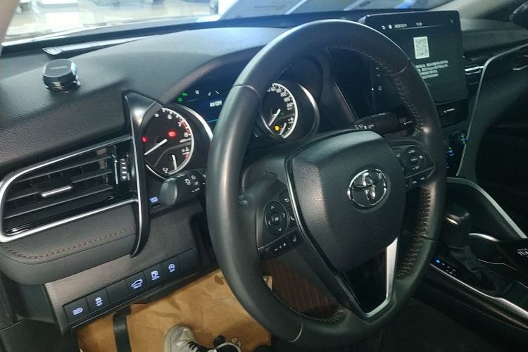 Used Toyota Camry 2023 2.0G Luxury Edition