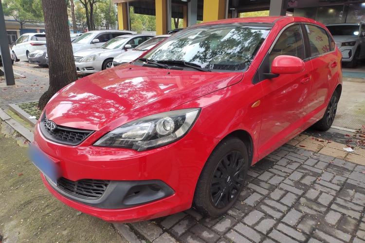 Used Chery Fengyun 2 2013 Hatchback 1.5L AMT Ruìyì Edition