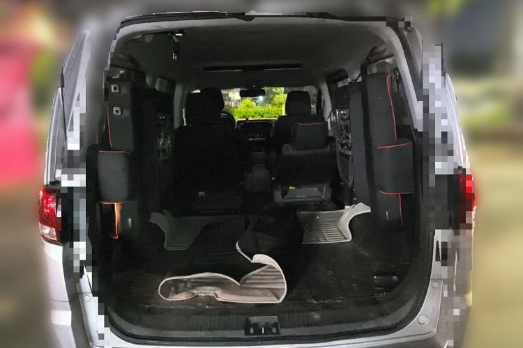 Used JAC Refine M4 2016 2.0L Manual Luxury Version