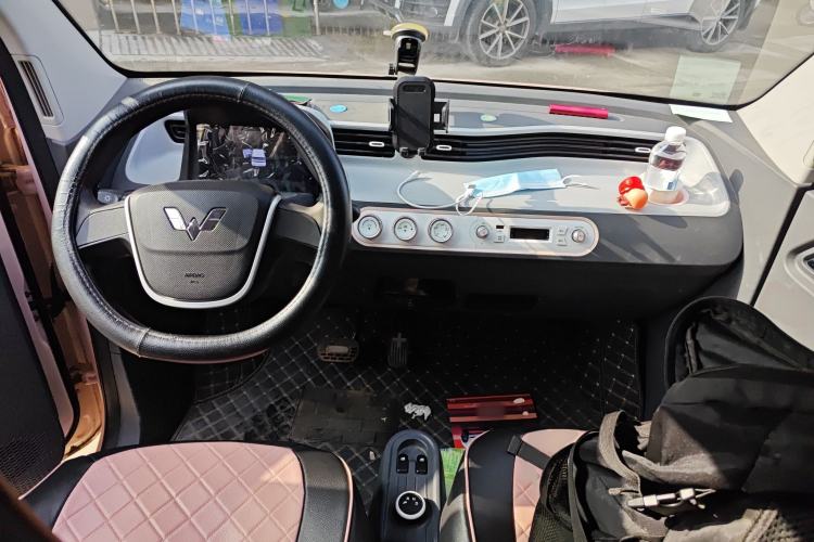 Used Wuling Hongguang MINIEV 2022 Macaron Premium Model – Lithium Ternary Battery