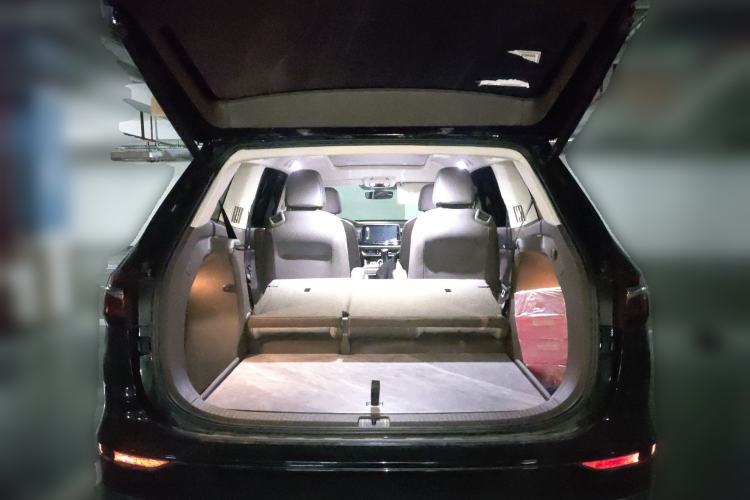 Used Volkswagen Viloran 2024 330TSI Luxury Edition Trunk