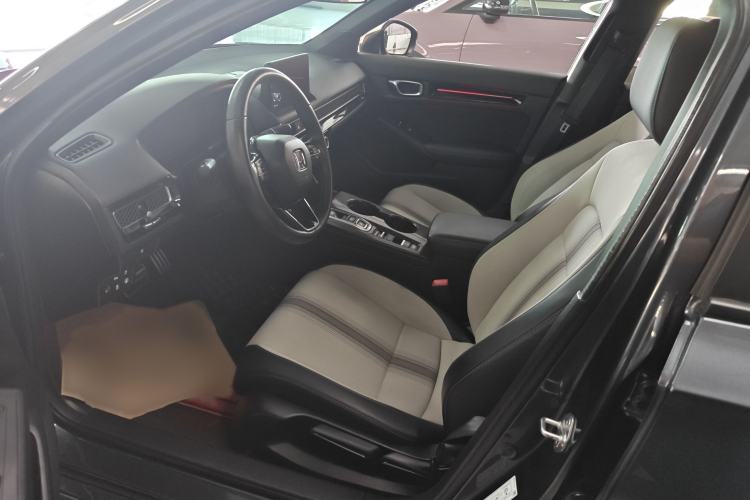 Used Honda Civic 2023 2.0L eHEV Sharp Edition Left Front Seat