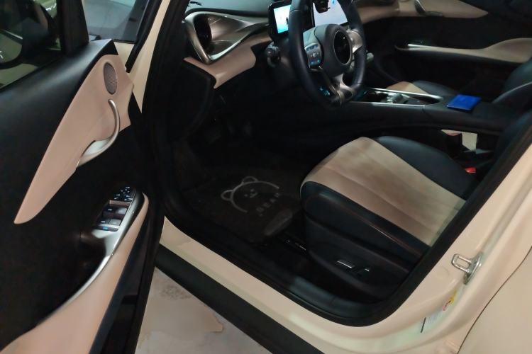 Used BYD Dolphin 2025 420km Fashion Edition
