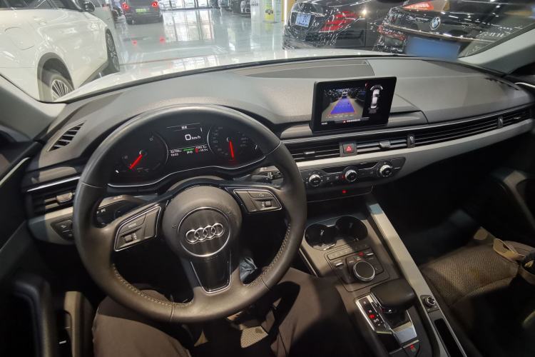 Used Audi A4L 2018 30th Anniversary Edition 40 TFSI Trendy Model