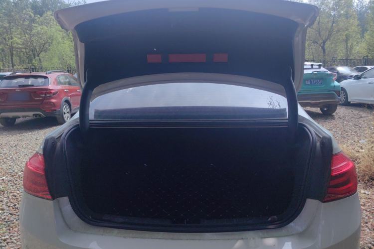 Used BMW 3 Series 2016 320i Fashion Model
