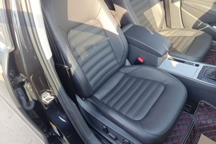 Used Volkswagen Passat 2014 1.8TSI DSG Prestige Edition
