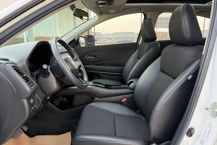 Used Honda Vezel 2019 1.5L CVT Pioneer Edition China VI
