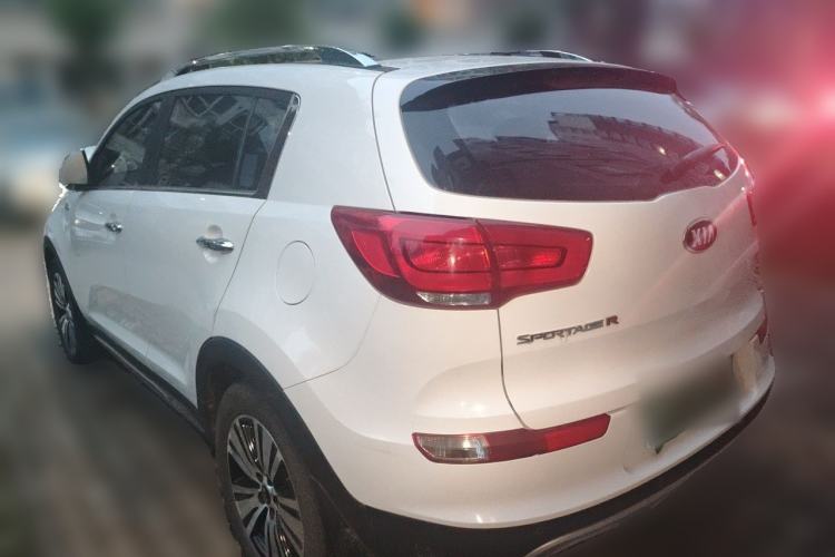 Used Kia Sportage R 2015 2.0L Automatic Two-Wheel Drive DLX Model