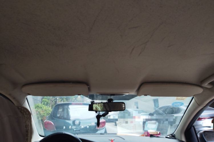 Used Ford Focus 2011 Sedan 1.8L Manual Classic Model
