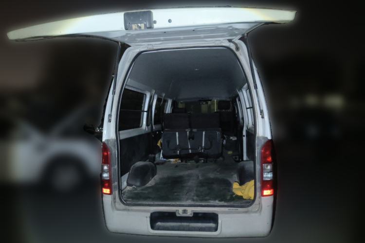 Used Foton Scenic G7 2016 2.0L Commercial Version Long Wheelbase High Roof – 4Q20M