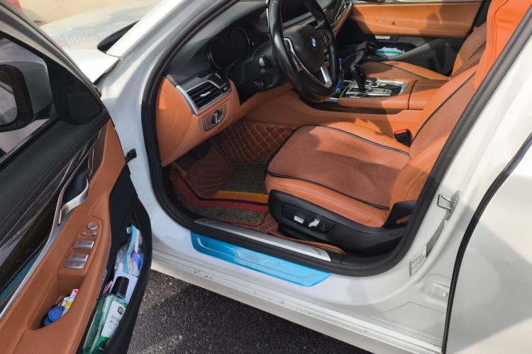 Used BMW 7 Series 2016 730Li Leading Model
