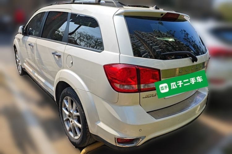 Used Dodge Journey 2013 2.4L Two-Wheel Drive Luxury Version