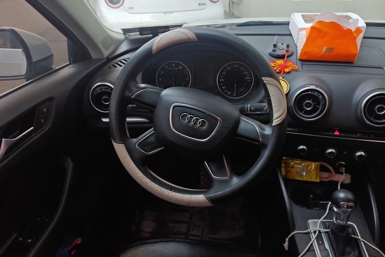 Used Audi A3 2014 Sportback 35 TFSI Automatic Ambition Edition Steering Wheel