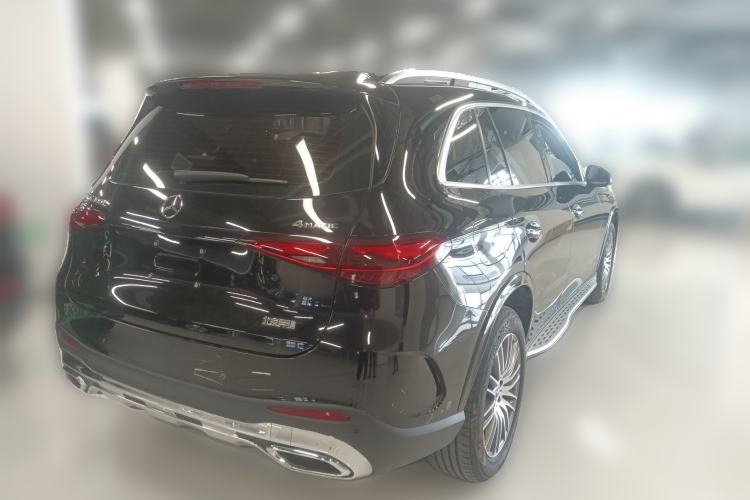 Used Mercedes-Benz GLC 2023 GLC 300 L 4MATIC Dynamic 7-Seater Rear Right 45 Deg