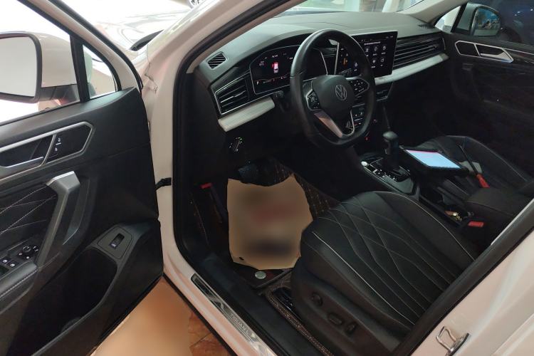 Used Volkswagen Tiguan L 2022 330TSI Automatic Two-Wheel Drive Smart Edition Driver Seat